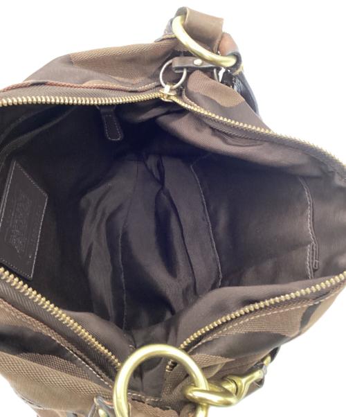 COACH（コーチ）COACH (コーチ) Carly（カーリー）ワンショルダーバッグ ブラウンの古着・服飾アイテム