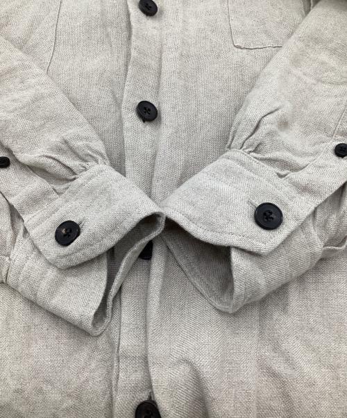 SCYLT（シルト）SCYLT (シルト) WEGENK (ウィジェンク) ドロップショルダーリネンシャツ アイボリー サイズ:Mの古着・服飾アイテム