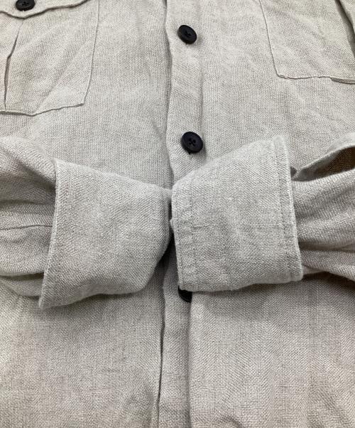 SCYLT（シルト）SCYLT (シルト) WEGENK (ウィジェンク) ドロップショルダーリネンシャツ アイボリー サイズ:Mの古着・服飾アイテム