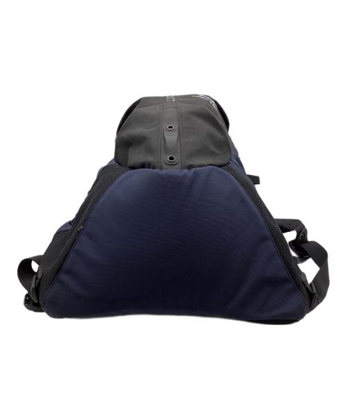 ARC'TERYX（アークテリクス）ARC'TERYX (アークテリクス) Arro 22 Backpack（アロー 22 バックパック） ネイビー×ブラックの古着・服飾アイテム