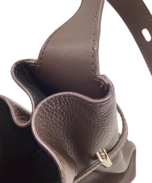 FURLA（フルラ）FURLA (フルラ) AURA M DRAWSTRING（アウラ M ドローストリングバッグ） ダークブラウンの古着・服飾アイテム