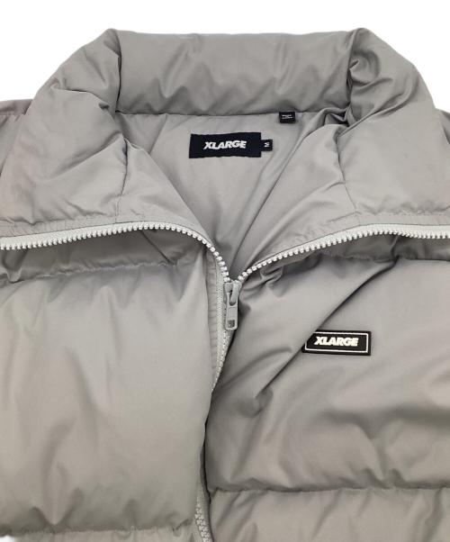 X-LARGE（エクストララージ）X-LARGE (エクストララージ) ダウンジャケット グレー サイズ:Mの古着・服飾アイテム