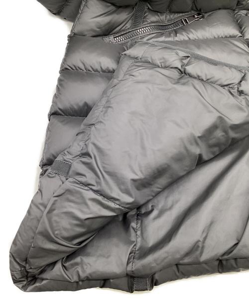 MONCLER（モンクレール）MONCLER (モンクレール) HERMINE（エルミンヌ）ダウンコート グレー サイズ:1の古着・服飾アイテム