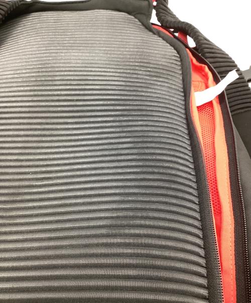 UNDER ARMOUR（アンダーアーマー）UNDER ARMOUR (アンダーアーマー) UAノーウェイ バックパック ホワイトの古着・服飾アイテム