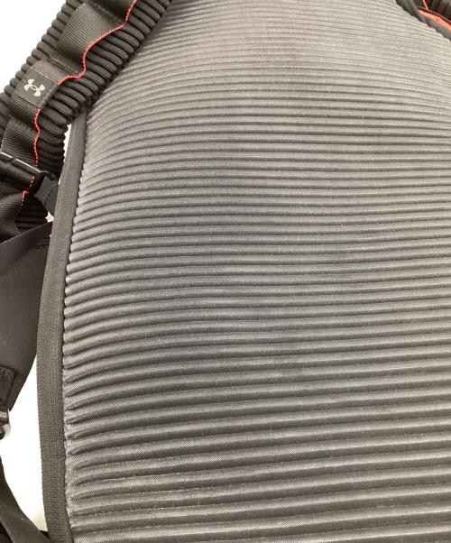 UNDER ARMOUR（アンダーアーマー）UNDER ARMOUR (アンダーアーマー) UAノーウェイ バックパック ホワイトの古着・服飾アイテム