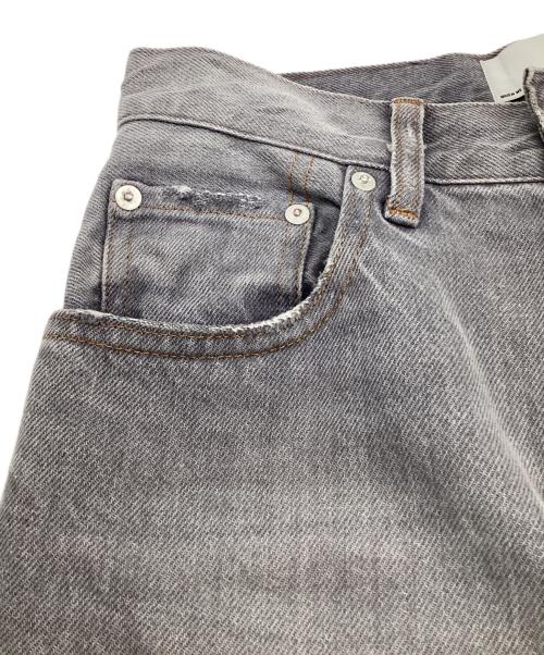 Curensology（カレンソロジー）Curensology (カレンソロジー) ユーズドカーヴィーデニムパンツ グレー サイズ:36の古着・服飾アイテム