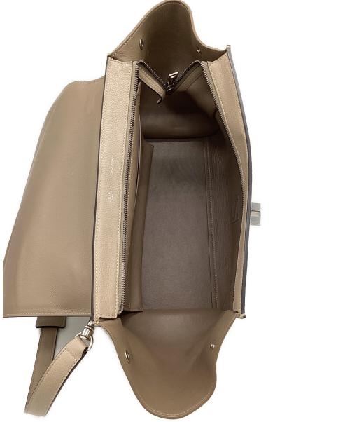 CELINE（セリーヌ）CELINE (セリーヌ) Trapeze（トラペーズ）2WAYバッグ ベージュ・グレージュの古着・服飾アイテム