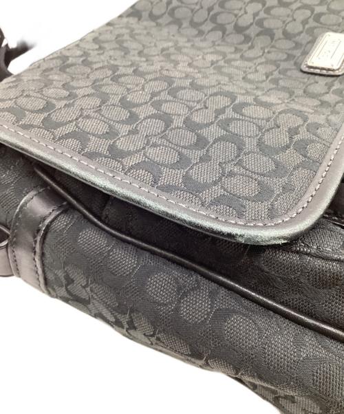 COACH（コーチ）COACH (コーチ) ミニシグネチャー ショルダーバッグ ブラックの古着・服飾アイテム