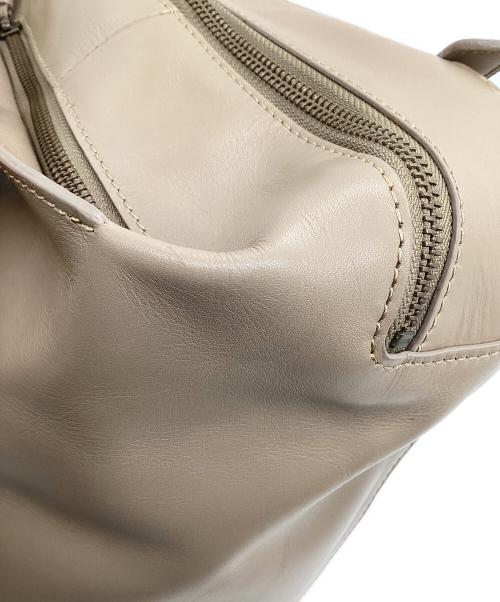 MOTHERHOUSE（マザーハウス）MOTHERHOUSE (マザーハウス) Kazematou backpack（カゼマトウ バックパック M） ベージュの古着・服飾アイテム