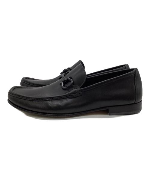 Salvatore Ferragamo（サルヴァトーレ フェラガモ）Salvatore Ferragamo (サルヴァトーレ フェラガモ) ガンチーニローファー ブラック サイズ:7.5の古着・服飾アイテム