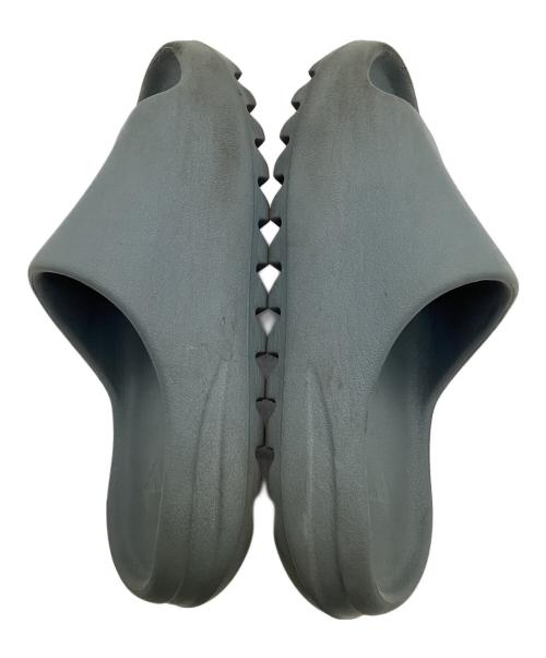 adidas（アディダス）adidas (アディダス) YEEZY SLIDE（イージー スライド） グレー サイズ:US9の古着・服飾アイテム