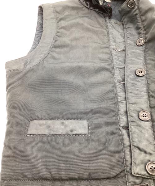 C.P COMPANY（シーピーカンパニー）C.P COMPANY (シーピーカンパニー) 中綿ベスト ネイビー サイズ:40の古着・服飾アイテム