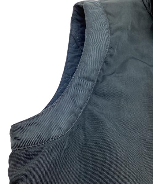 C.P COMPANY（シーピーカンパニー）C.P COMPANY (シーピーカンパニー) 中綿ベスト ネイビー サイズ:40の古着・服飾アイテム