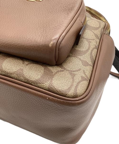 COACH（コーチ）COACH (コーチ) シグネチャー バックパック ベージュの古着・服飾アイテム