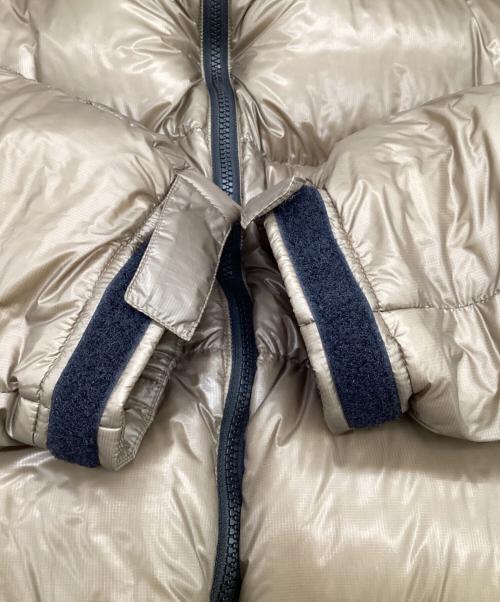NANGA（ナンガ）NANGA (ナンガ) Pilgrim Surf+Supply (ピルグリム サーフサプライ) Expedition Down Hoodie（エクスペディション ダウン フーディー） ブラウン サイズ:M（JPN L)の古着・服飾アイテム