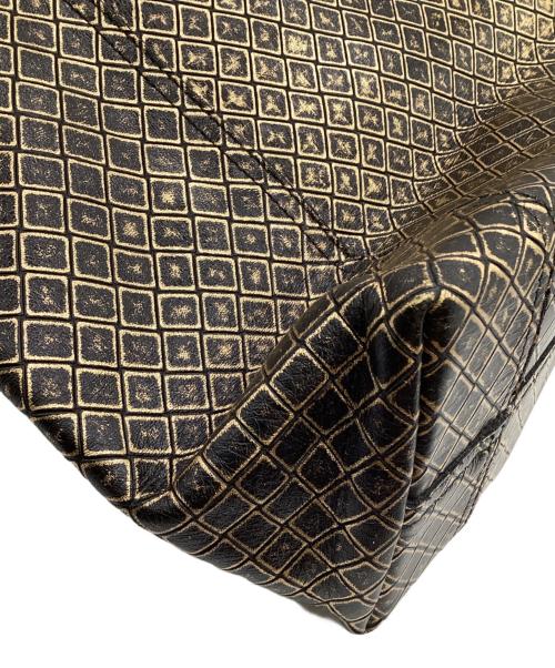 BOTTEGA VENETA（ボッテガベネタ）BOTTEGA VENETA (ボッテガベネタ) イントレッチオミラージュ トートバッグ ブラック×ゴールドの古着・服飾アイテム