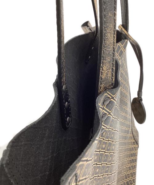 BOTTEGA VENETA（ボッテガベネタ）BOTTEGA VENETA (ボッテガベネタ) イントレッチオミラージュ トートバッグ ブラック×ゴールドの古着・服飾アイテム
