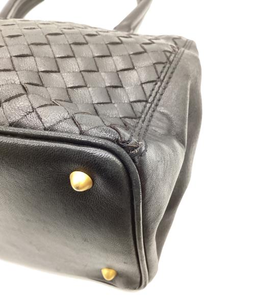 BOTTEGA VENETA（ボッテガベネタ）BOTTEGA VENETA (ボッテガベネタ) イントレチャート ハンドバッグ ブラックの古着・服飾アイテム
