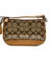 COACH（コーチ）の古着「アクセサリーポーチ」｜ベージュ