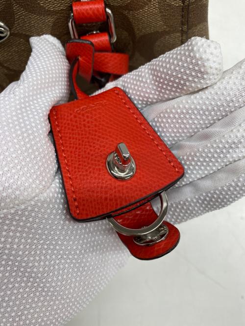 COACH（コーチ）COACH (コーチ) ミニ マーゴット キャリーオールの古着・服飾アイテム