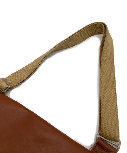 COMME des GARCONS HOMME PLUS（コムデギャルソンオムプリュス）COMME des GARCONS HOMME PLUS (コムデギャルソンオムプリュス) ショルダーバッグ ブラウンの古着・服飾アイテム