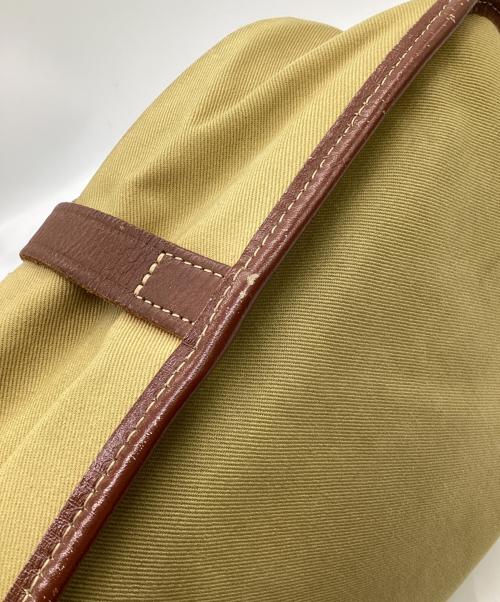 Barbour（バブアー）Barbour (バブアー) ARNTON（アートン）フィッシングバッグ ベージュの古着・服飾アイテム