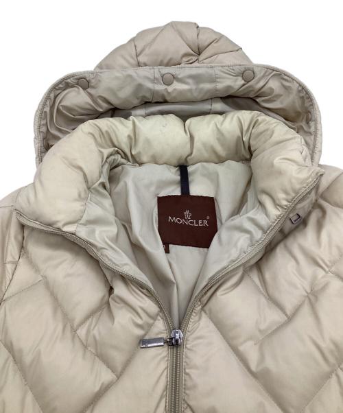 MONCLER（モンクレール）MONCLER (モンクレール) MELANIE（メラニー）キルティング ダウンコート アイボリーの古着・服飾アイテム