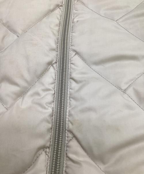 MONCLER（モンクレール）MONCLER (モンクレール) MELANIE（メラニー）キルティング ダウンコート アイボリーの古着・服飾アイテム