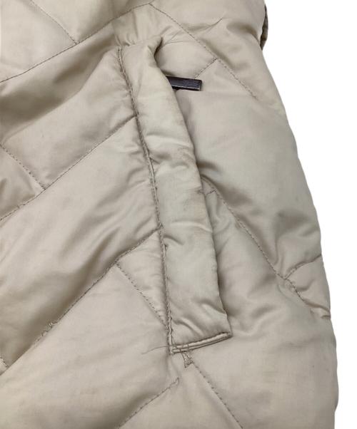 MONCLER（モンクレール）MONCLER (モンクレール) MELANIE（メラニー）キルティング ダウンコート アイボリーの古着・服飾アイテム