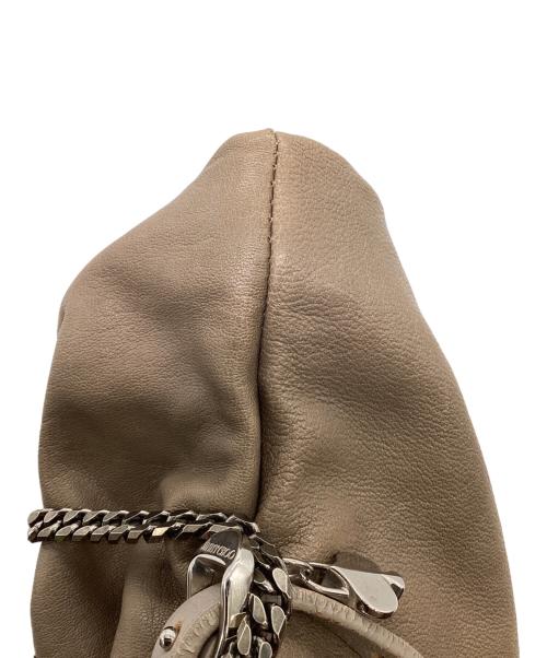 JIMMY CHOO（ジミーチュウ）JIMMY CHOO (ジミーチュウ) バイカー ショルダーバッグ ベージュの古着・服飾アイテム