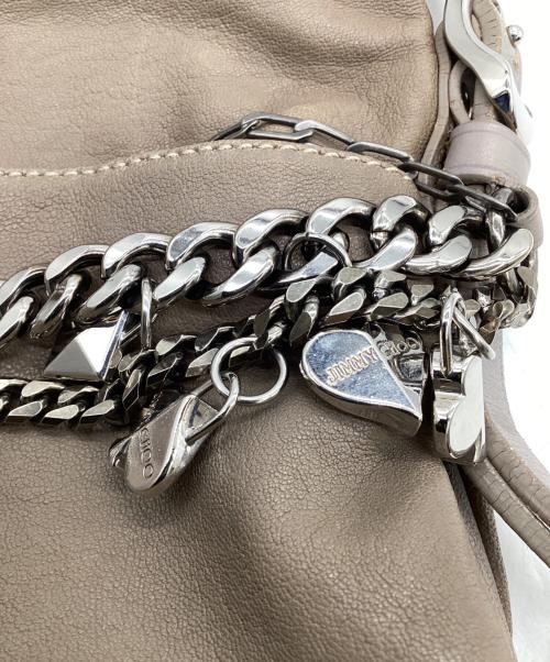 JIMMY CHOO（ジミーチュウ）JIMMY CHOO (ジミーチュウ) バイカー ショルダーバッグ ベージュの古着・服飾アイテム