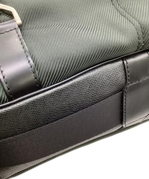 LOUIS VUITTON（ルイ ヴィトン）LOUIS VUITTON (ルイ ヴィトン) タイガ デルスー ショルダーバッグ ブラックの古着・服飾アイテム