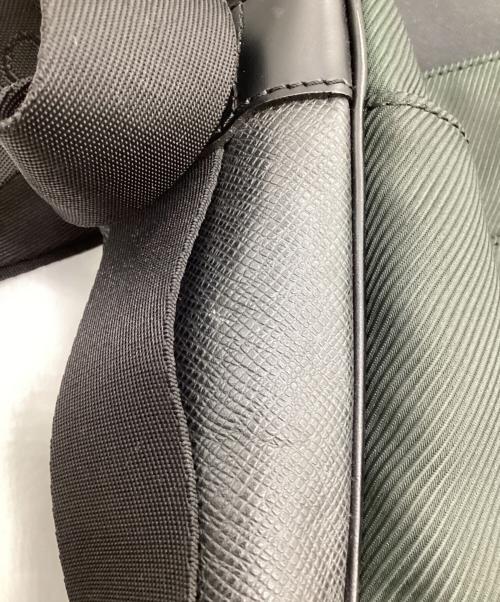 LOUIS VUITTON（ルイ ヴィトン）LOUIS VUITTON (ルイ ヴィトン) タイガ デルスー ショルダーバッグ ブラックの古着・服飾アイテム