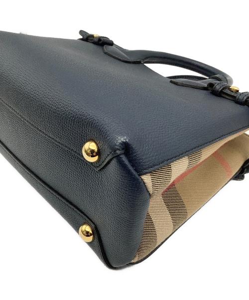 BURBERRY（バーバリー）BURBERRY (バーバリー) BANNER BAG HOUSE CHECK 2WAYバッグ 4023703 ネイビー×ベージュの古着・服飾アイテム