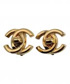 CHANELシャネル）の古着「ターンロックイヤリング」