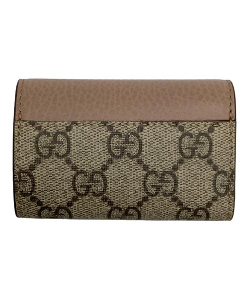 GUCCI（グッチ）GUCCI (グッチ) GGマーモント ダブルGレザーキーケース 456118 ベージュ×ピンクの古着・服飾アイテム