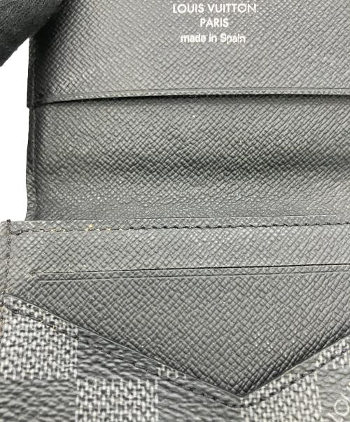 LOUIS VUITTON（ルイ ヴィトン）LOUIS VUITTON (ルイ ヴィトン) カードケース ダミエ・グラフィット  アンヴェロップ・カルト・ドゥ・ヴィジットの古着・服飾アイテム
