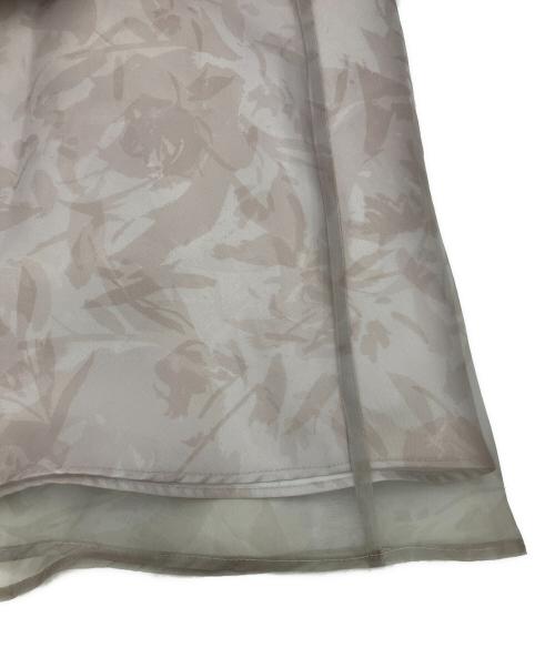 CELFORD（セルフォード）CELFORD (セルフォード) ロングスカート　花柄 ベージュ サイズ:Mの古着・服飾アイテム