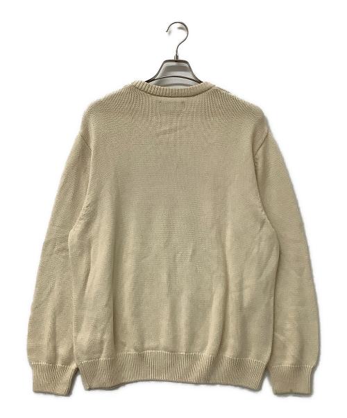 stussy（ステューシー）stussy (ステューシー) 長袖ニット フロントロゴデザインクルーネックセーター ベージュ サイズ:Lの古着・服飾アイテム