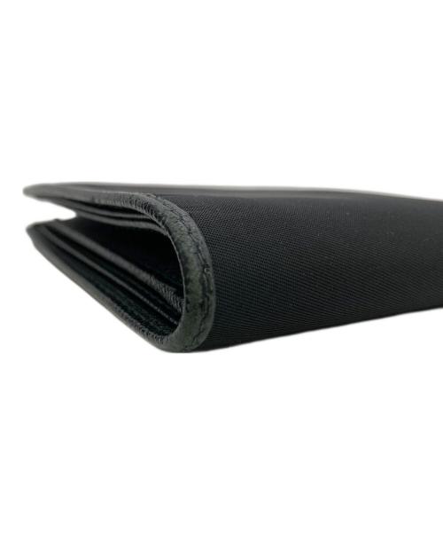 PRADA（プラダ）PRADA (プラダ) 2つ折り財布 ブラックの古着・服飾アイテム