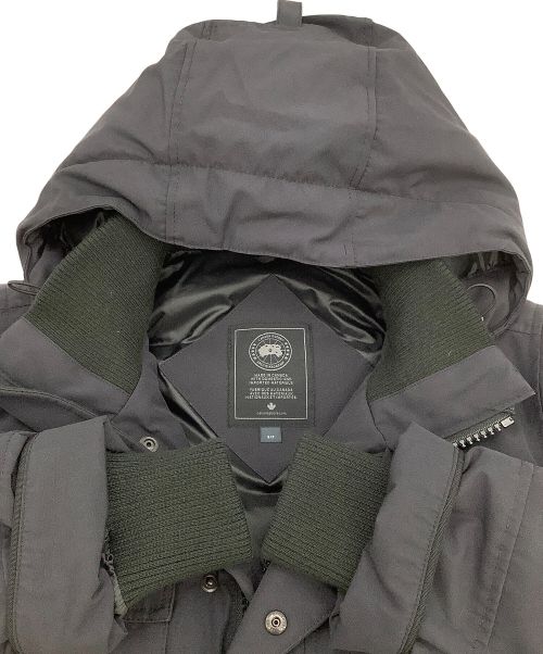 CANADA GOOSE（カナダグース）CANADA GOOSE (カナダグース) ダウンジャケット ダークネイビー サイズ:Sの古着・服飾アイテム