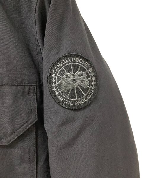 CANADA GOOSE（カナダグース）CANADA GOOSE (カナダグース) ダウンジャケット ダークネイビー サイズ:Sの古着・服飾アイテム