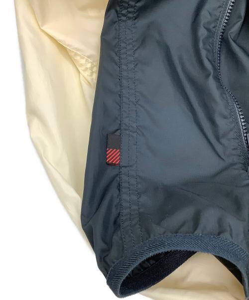 WOOLRICH（ウールリッチ）WOOLRICH (ウールリッチ) ナイロンパーカー アイボリー サイズ:USA Mの古着・服飾アイテム