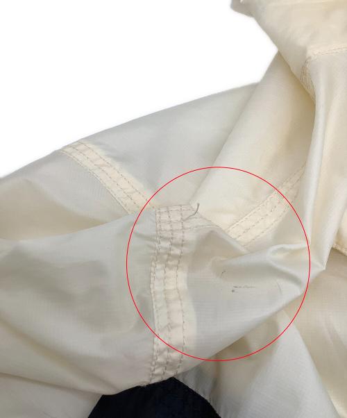 WOOLRICH（ウールリッチ）WOOLRICH (ウールリッチ) ナイロンパーカー アイボリー サイズ:USA Mの古着・服飾アイテム