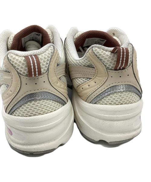 NEW BALANCE（ニューバランス）NEW BALANCE (ニューバランス) スニーカー ベージュ サイズ:24の古着・服飾アイテム