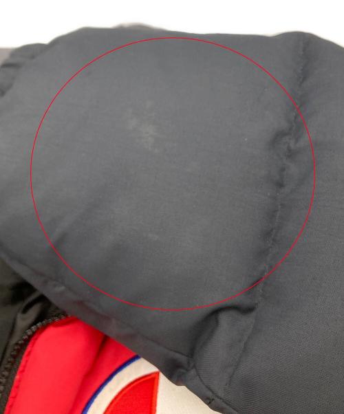Champion（チャンピオン）Champion (チャンピオン) ダウンジャケット ブラック×レッド サイズ:X-LARGEの古着・服飾アイテム