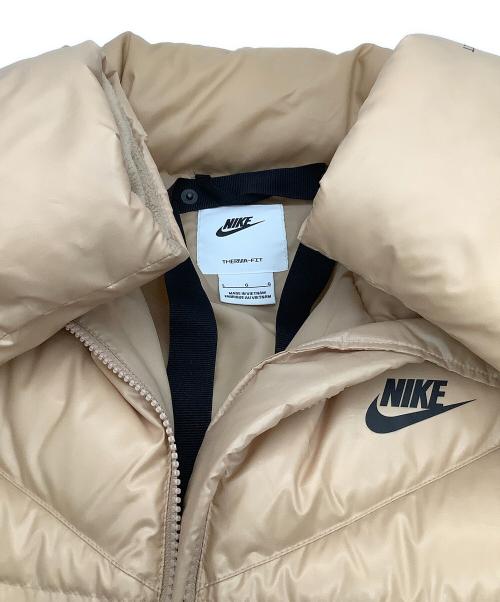 NIKE（ナイキ）NIKE (ナイキ) 中綿ジャケット City Series Therma-FIT 600-Fill Power Down Jacket ベージュ サイズ:Lの古着・服飾アイテム