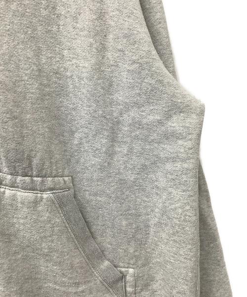 BROWN by 2-tacs（ブラウンバイツータックス）BROWN by 2-tacs (ブラウンバイツータックス) ジップパーカー グレー サイズ:LARGEの古着・服飾アイテム