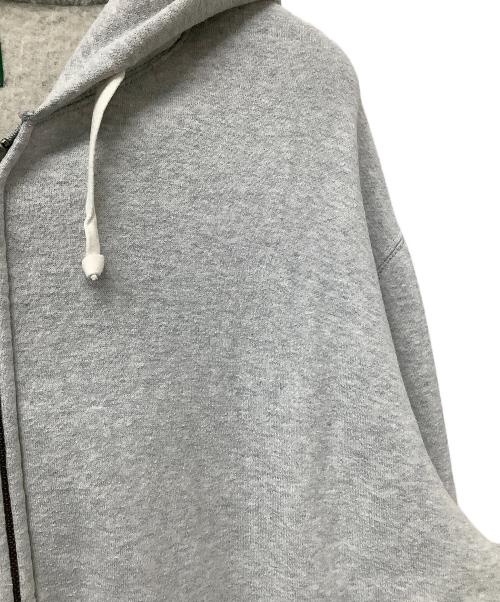 BROWN by 2-tacs（ブラウンバイツータックス）BROWN by 2-tacs (ブラウンバイツータックス) ジップパーカー グレー サイズ:LARGEの古着・服飾アイテム