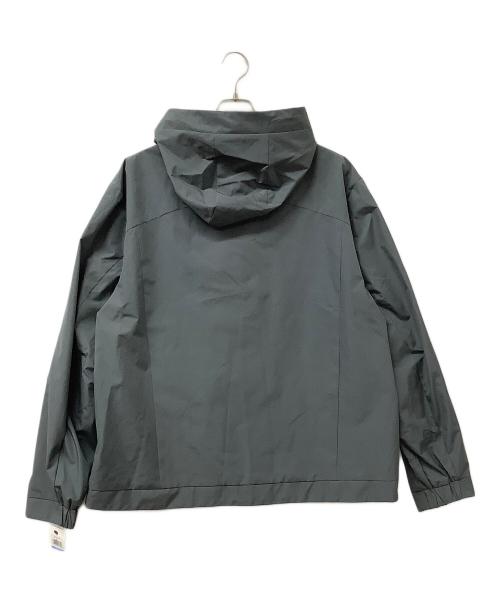 COLE HAAN（コールハーン）COLE HAAN (コールハーン) ナイロンパーカー グレー サイズ:XLの古着・服飾アイテム